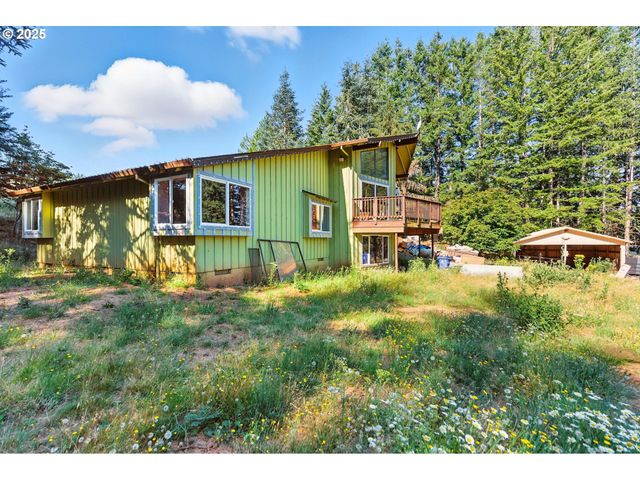 25422 S LAURA Ln, Estacada, OR 97023
