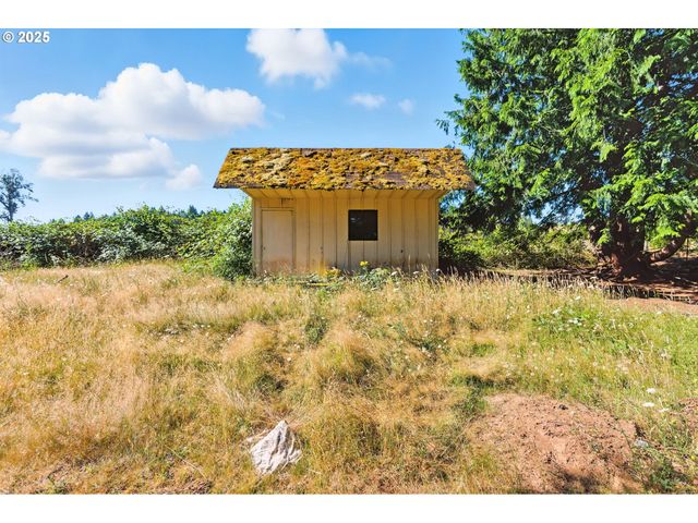 25422 S LAURA Ln, Estacada, OR 97023