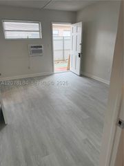 166 W 8th St 1, Hialeah, FL 33010