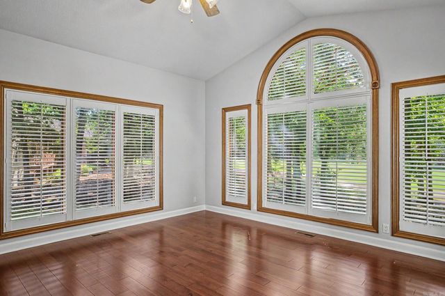 214 Pizarro Drive, Hot Springs Village, AR 71909