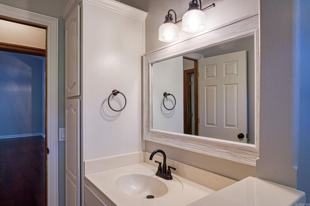 214 Pizarro Drive, Hot Springs Village, AR 71909