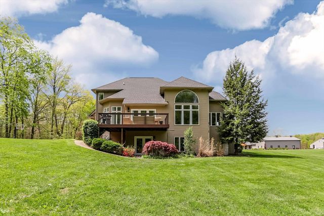 7235 S Lodge Road, Bloomington, IN 47403