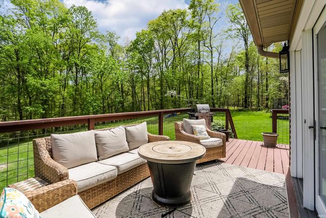 7235 S Lodge Road, Bloomington, IN 47403