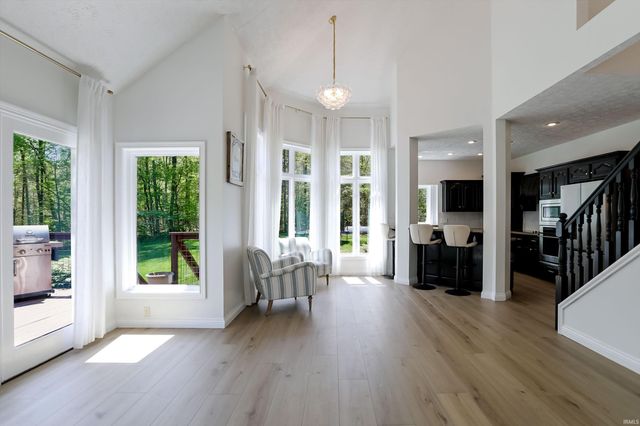 7235 S Lodge Road, Bloomington, IN 47403