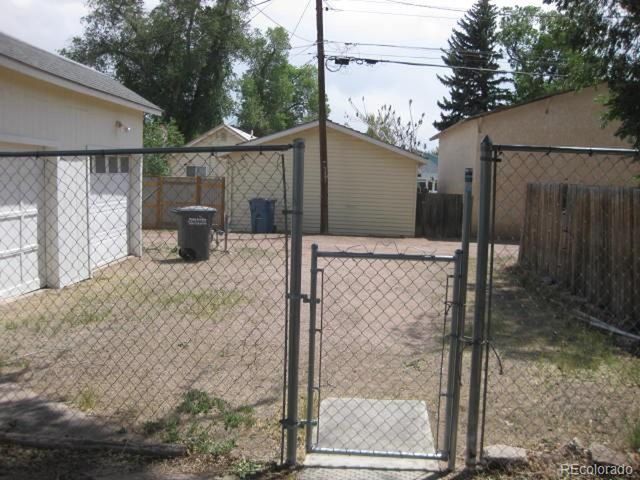 1126 College Ave, Canon City, CO 81212