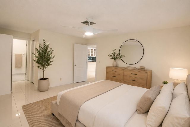 13741 Flora Place B, Delray Beach, FL 33484
