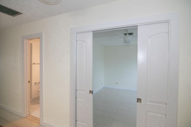 13741 Flora Place B, Delray Beach, FL 33484