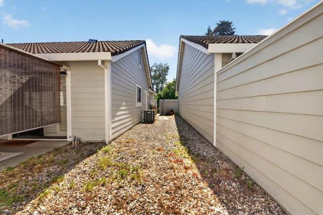 3545 Blackstone Way, Modesto, CA 95356