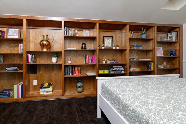 3021 Adolph Street, Dallas, TX 75204