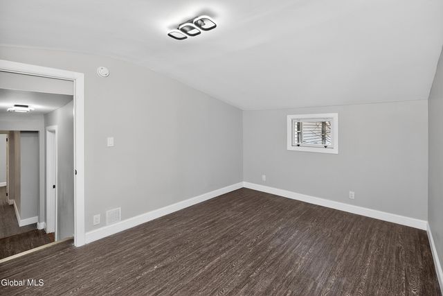 1684 Lake Boulevard, Schenectady, NY 12304