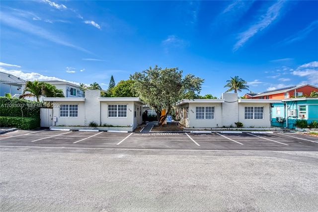 318 Walnut Street, Hollywood, FL 33019