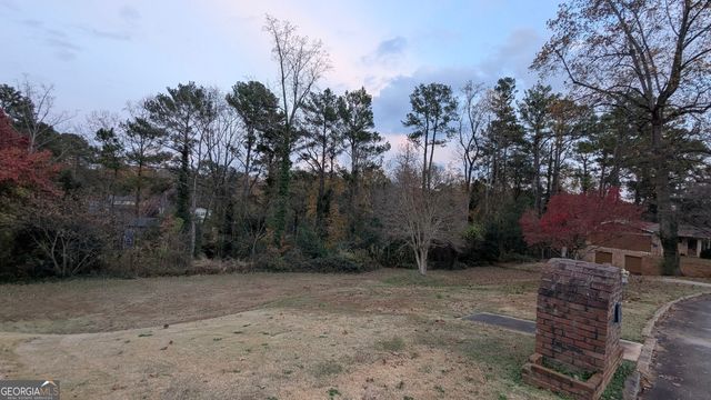 3574 Finesse Drive, Decatur, GA 30032