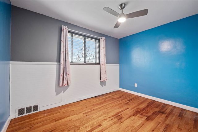 904 Sunnyside Drive, West Mifflin, PA 15122