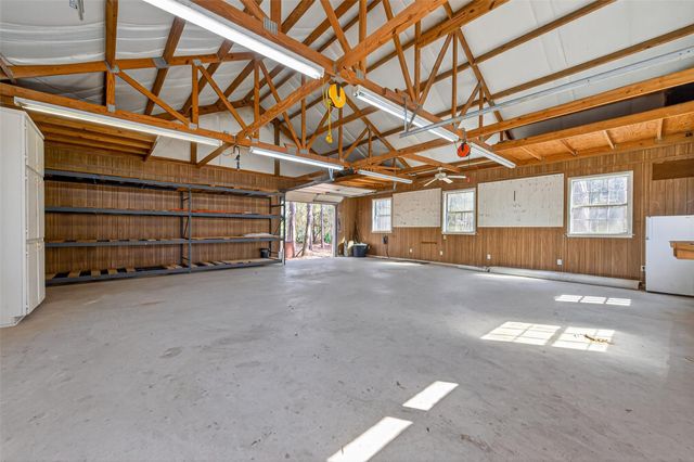 5030 Highland Pass, Montgomery, TX 77316