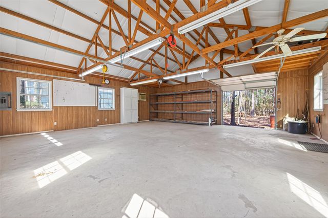 5030 Highland Pass, Montgomery, TX 77316