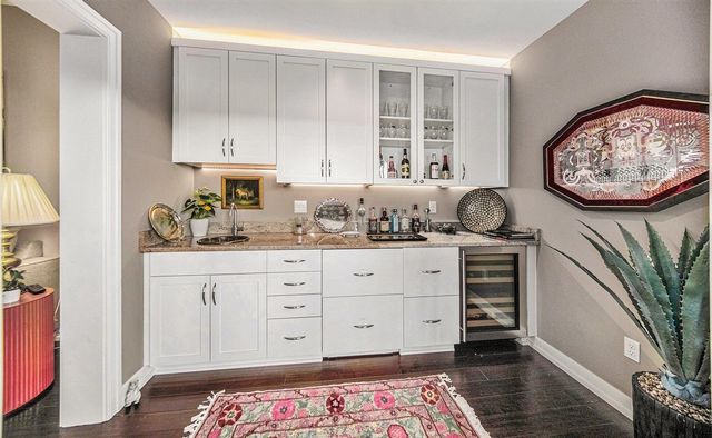 121 W Kingsley 502, Ann Arbor, MI 48103