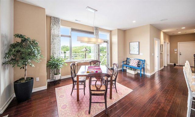 121 W Kingsley 502, Ann Arbor, MI 48103