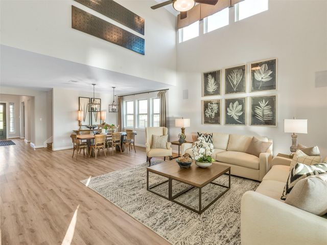 11 Shumard Oak Drive, The Woodlands, TX 77375