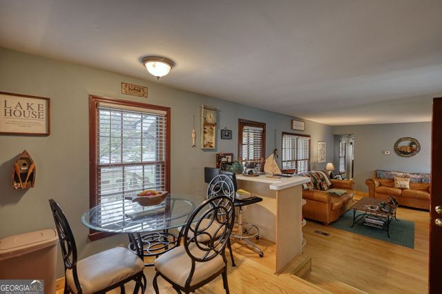 1665 County Line Extension, Mansfield, GA 30055