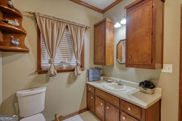 1665 County Line Extension, Mansfield, GA 30055