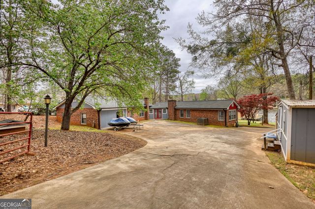 1665 County Line Extension, Mansfield, GA 30055