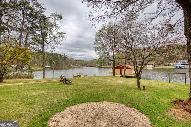 1665 County Line Extension, Mansfield, GA 30055