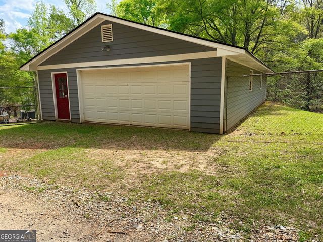 1665 County Line Extension, Mansfield, GA 30055