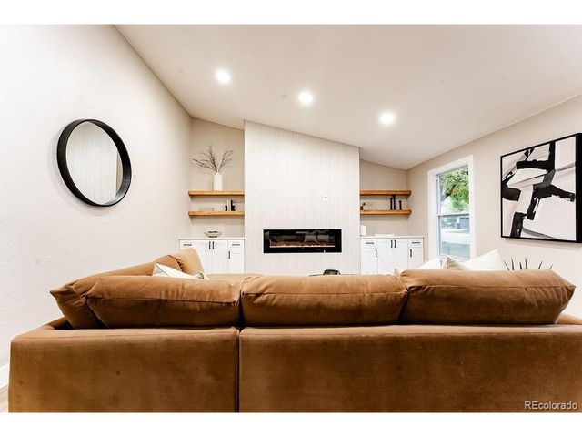 7550 Johnson St, Arvada, CO 80005