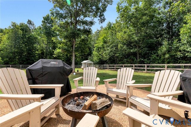 16468 Coatesville Rd, Hanover, VA 23015