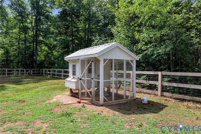 16468 Coatesville Rd, Hanover, VA 23015