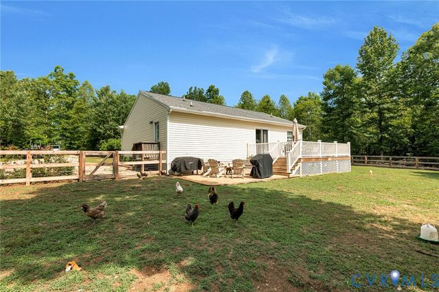 16468 Coatesville Rd, Hanover, VA 23015