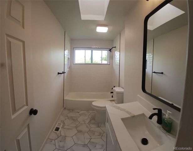 6763 S Ash Way, Centennial, CO 80122
