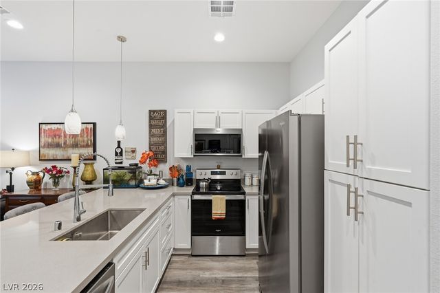 6439 Wide Sky Street, Las Vegas, NV 89166