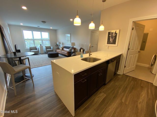 130 Excelsior Avenue 317, Saratoga Springs, NY 12866