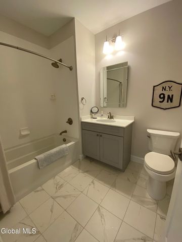 130 Excelsior Avenue 317, Saratoga Springs, NY 12866