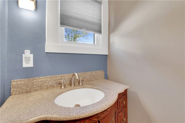 417 Centennial Ave., Sewickley, PA 15143