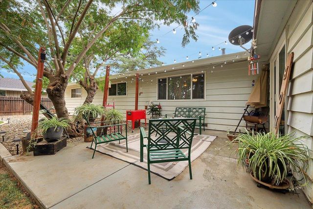 1421 Richland Rd, Yuba City, CA 95993