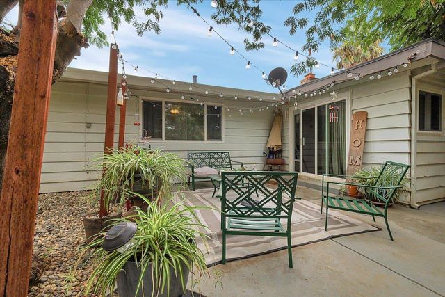 1421 Richland Rd, Yuba City, CA 95993