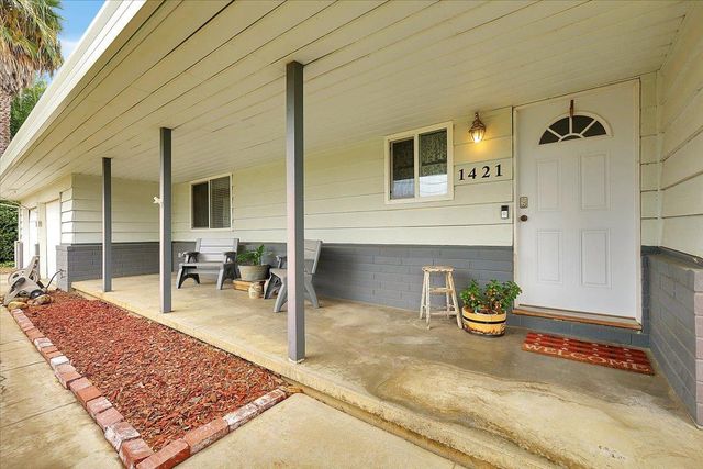 1421 Richland Rd, Yuba City, CA 95993