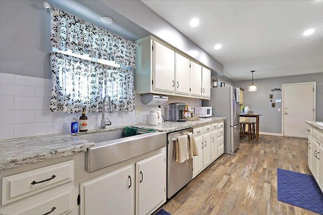 1421 Richland Rd, Yuba City, CA 95993