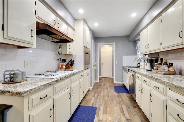 1421 Richland Rd, Yuba City, CA 95993