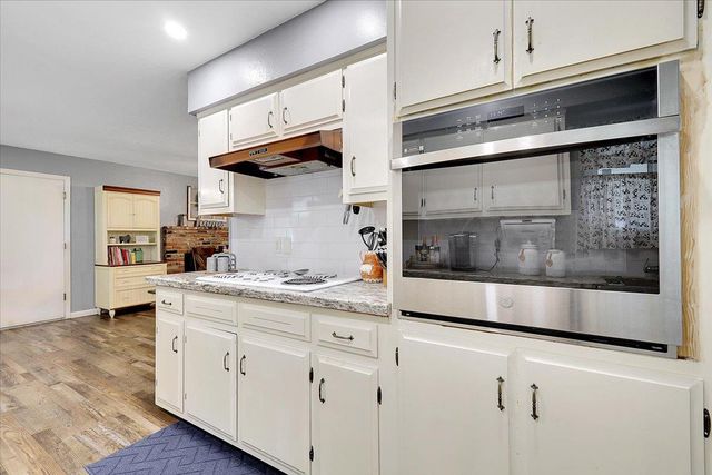 1421 Richland Rd, Yuba City, CA 95993