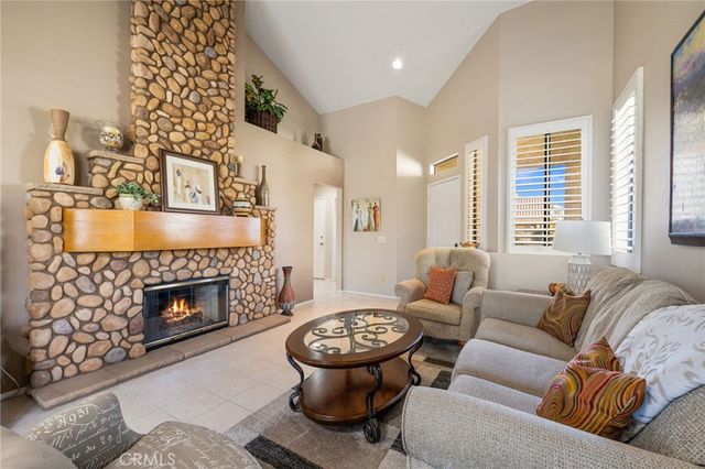 41400 Kansas Street, Palm Desert, CA 92211