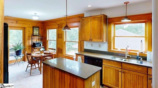 206 Susans Road, Gaffney, SC 29341