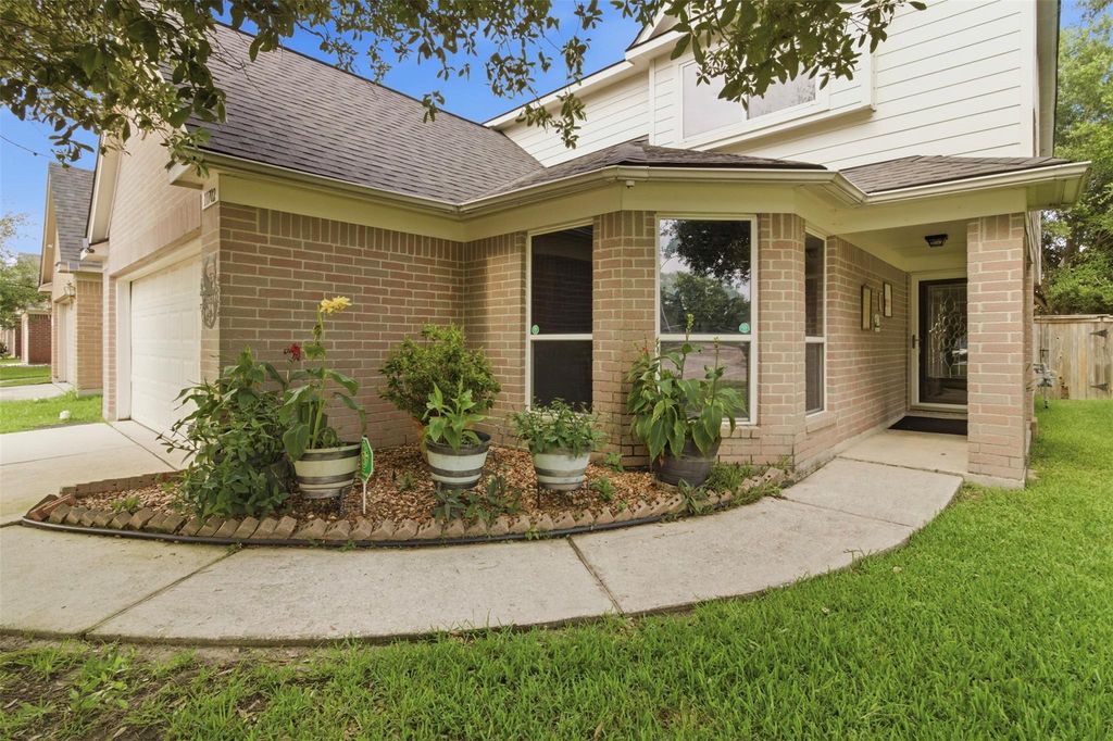11702 Silent Elm Street, Houston, TX 77044