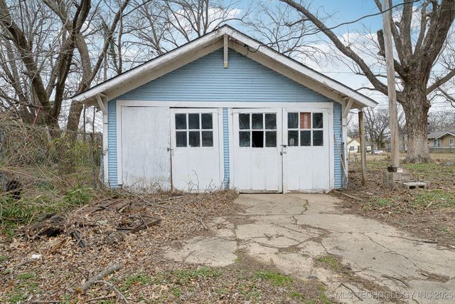 415 S 13th St, Muskogee, OK 74401