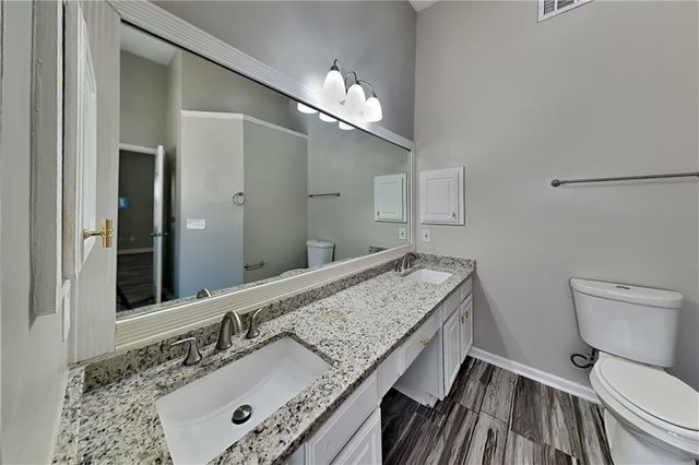 390 Greenmont Circle, Alpharetta, GA 30009