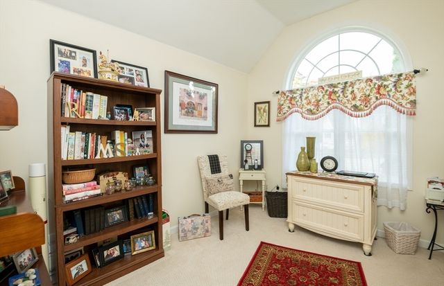 75 Border Winds Ave, Seabrook, NH 03874