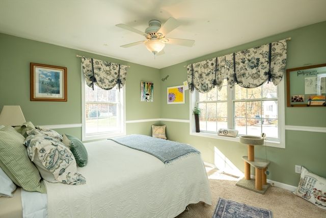 75 Border Winds Ave, Seabrook, NH 03874