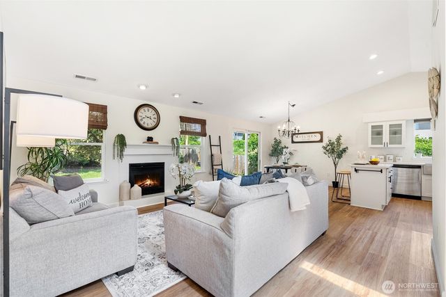 7817 Boreal Court, Arlington, WA 98223